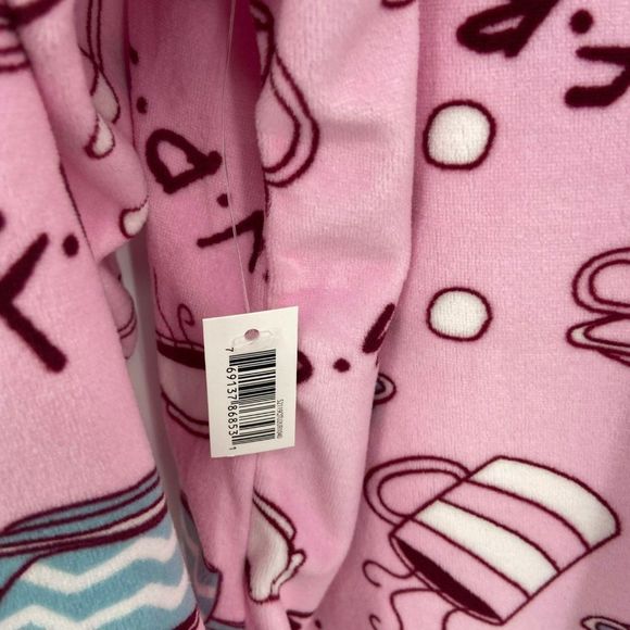 Friends Central Perk Sleepwear Long sleeve Fleece Pajama Top Pink XL NWT - Picture 7 of 8